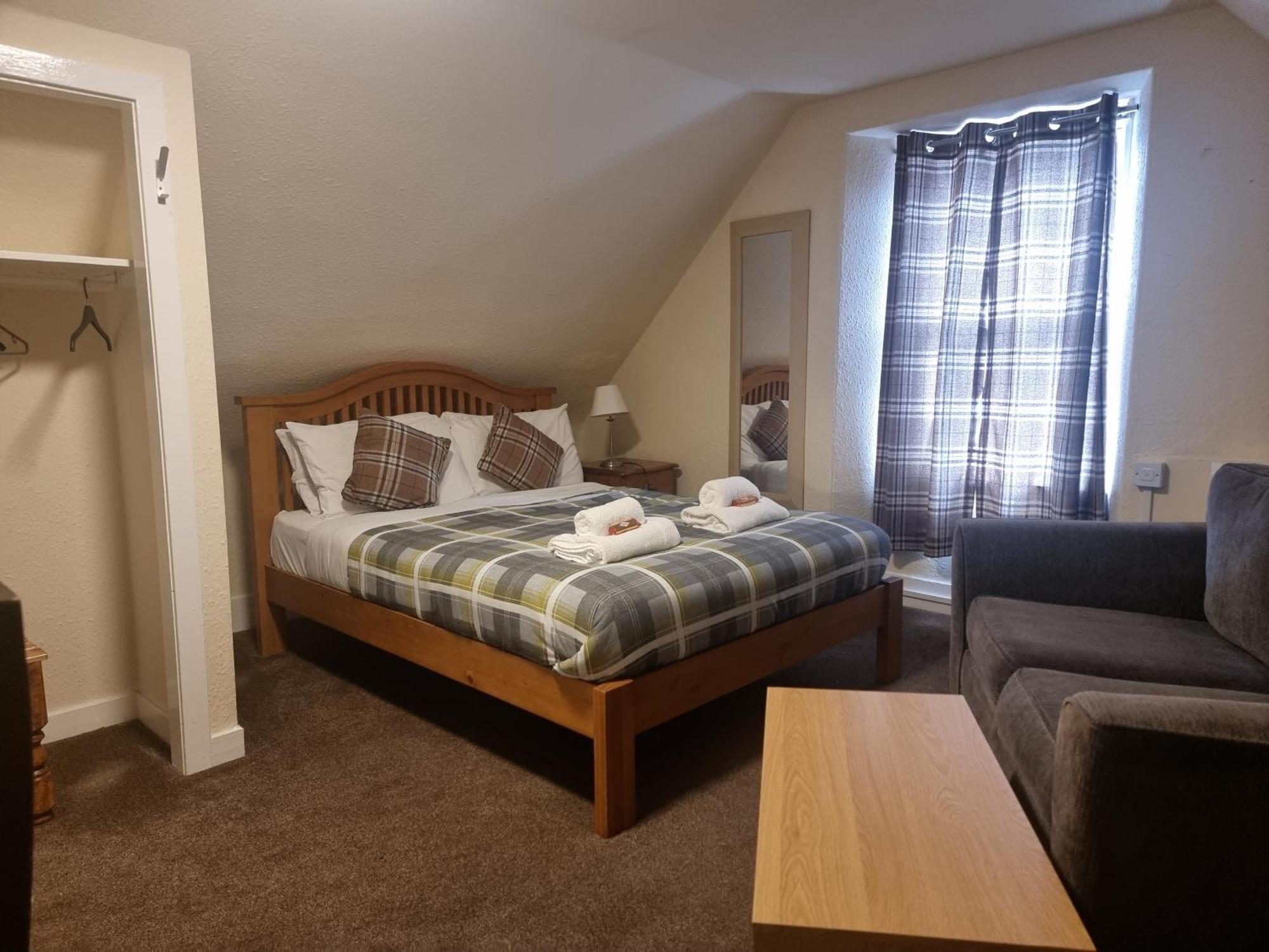 Roy Bridge Hotel Fort William Esterno foto