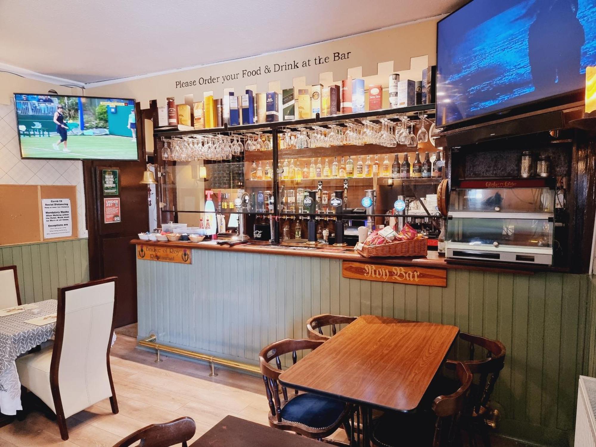 Roy Bridge Hotel Fort William Esterno foto